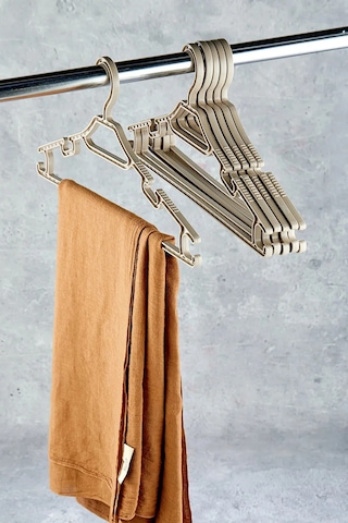 6'lı Kristal Desenli Askı Seti Şık Gri, Beyaz Ve Kahve Renk , Dayanıklı Kıyafet Askıları Kahverengi