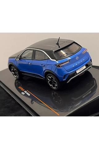 1:43 Ölçek Ixo 2022 Opel Mokka-e Diecast Metal Minyatür Model Araba 10cm