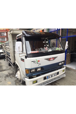 Hino Kamyon Kamyonet Ön Cam Güneşlik Plexi Şapka