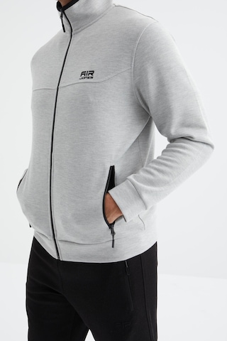 Tommy Life Hugo Gri Melanj - Siyah Jogger Erkek Eşofman Takım - 85198 Gri - Siyah