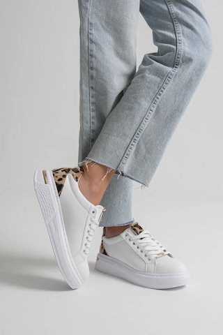 Trendella Leopar Detaylı Beyaz Kadın Spor Ayakkabı Tr01ms03c