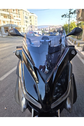 Motocam Yamaha Xmax Ön Cam 2014-2017 Model 36cm Füme Renkli 4mm Sportif