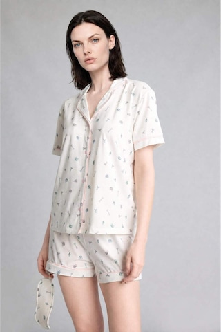 Defacto Regular Fıt Şortlu Kısa Kollu 2li Desenli Softshell Ecru Pijama Takımı H6851ax26smer98 Ekru-er98