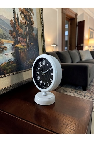 Büro Ev Ofis Hediyesi İçin 20x25cm Beyaz Carbon Roman Metal Masa Saati Diğer