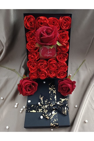 İnci Mode İyiki Doğdun 18+1 Çiçekli Kutu Hediyelik Çiçek Kutusu Siyah Doğum Günü Sürprizleri