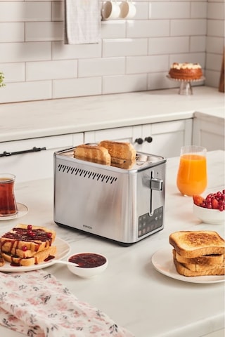 Karaca 2 Dilim Kapasiteli 950 W Ekmek Kızartma Makinesi