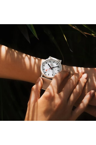 Mondaıne Essence Solar Ms1.41910.la Erkek Kol Saati Beyaz