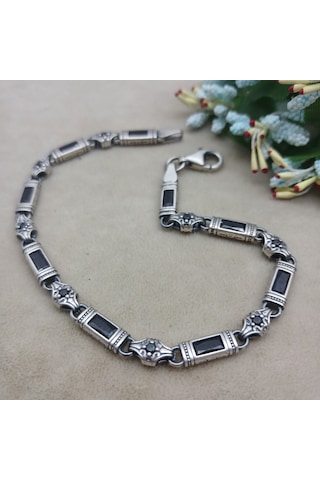 Bir Gümüş Aşkı 925 Ayar Gümüş Siyah Baget Taşlı Bileklik