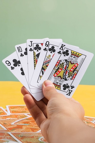 Kırmızı Pvc Plastik Su Geçirmez İskambil Poker Oyun Kağıdı Rd60kr