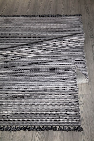 Gri Renkli Kaymaz Tabanlı Leke Tutmaz Nano Kilim-30 Gri - Antrasit