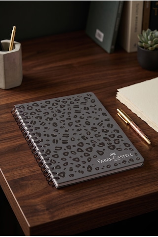 Fc Leo Sert Karton Kapak Spiralli Çizgili Defter Ajanda 17x24 Cm 100 Yp Siyah