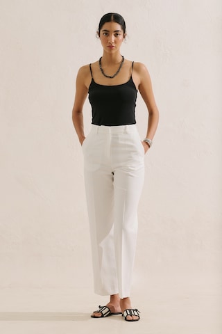 Manuka Klasik Straıght Pantolon Ekru Ss26pnt00036-01 No Manuka Klasik Straıght Pantolon Ekru Ss26pnt00036-01 No