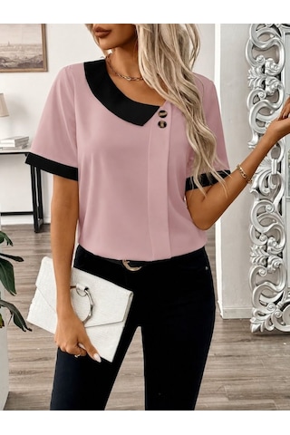 Gizers Giyim Kadın Kısa Kollu Asımetrik Yaka Detaylı Düğmeli Dubai Bluz Pembe