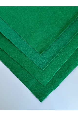 Koyu Yeşil Metrelik Ince Keçe Kumaş Keçe 1 Mm Aktivite Keçesi Renkli Keçe 1 Metre 100 Cm X 100 Cm