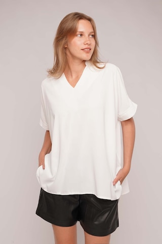 Gabria Hakim Yaka Bluz Ekru