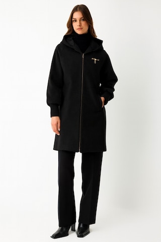 Fermuar Kapamalı Kapişonlu Kaban Siyah Siyah