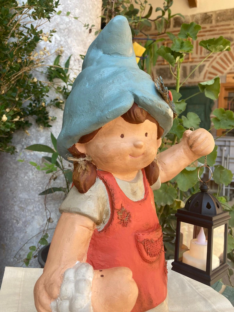 Cüce Kız Çocuk Kuzulu Fenerli ,bahçe Dekor