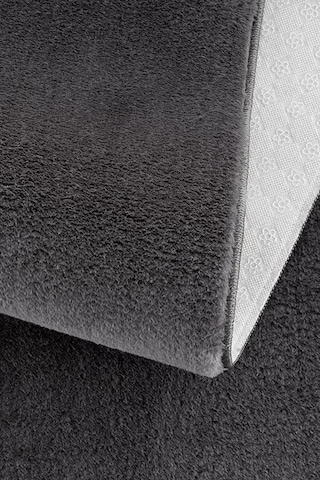 Linos Home Antrasit Fluffy Post Peluş Halı Antibakteriyel Kaymaz Taban