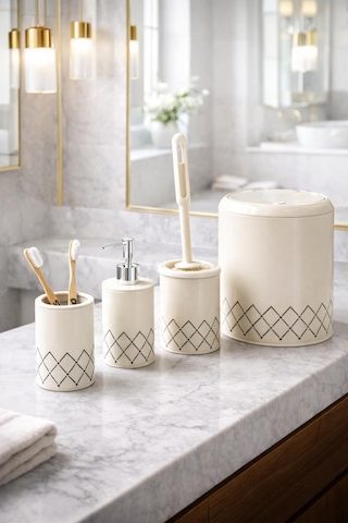 Geometrik Zikzak Desenli 4 Lü Banyo Seti Krem