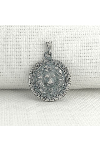 Takıhan 925 Ayar Gümüş Aslan Kabartmalı Kolye Ucu Gümüş