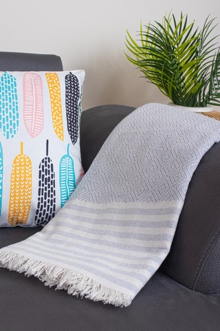 Pamuklu Püsküllü Elmas Desenli Koltuk Örtüsü 170x210 Cm Dekoratif Kanepe, Yatak Ve Tv Örtüsü Gri