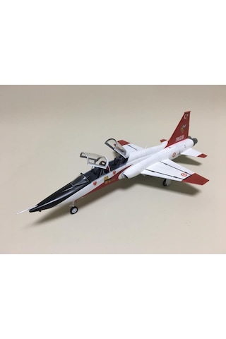 Northrop T-38a Talon Pm Model Demonte Plastik Uçak Maket Kiti