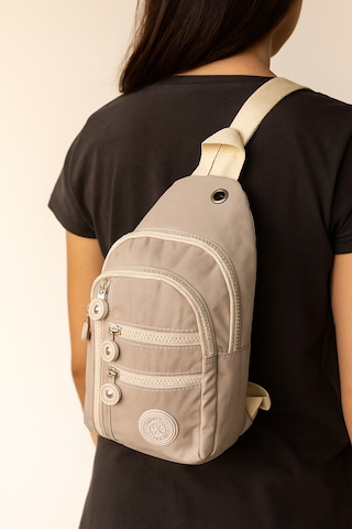 Newish Polo Kadın Krinkıl Kumaş Çapraz Tek Kol Göğüs Ve Omuz Sırt Çantası-crossbody Bag Krem