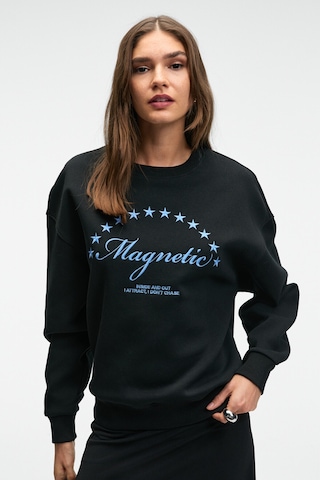 Grımelange VISTARA Kadın Nakış Detaylı Yuvarlak Yaka Regular Fit Siyah Sweatshirt