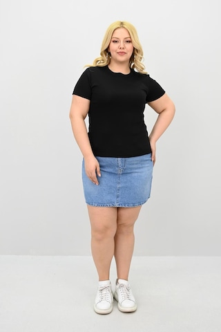 Koza Butik Kadın Büyük Beden Kısa Kollu Bisiklet Yaka Basic T-shirt 1965-25 Siyah