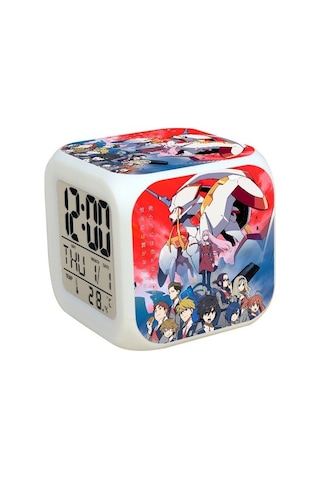 7 Renkli Led Kare Dijital Alarmlı Saat - Beyaz, 12 Saatlik Zaman Formatı, Kaliteli Led Işık, Kullanışlı Saat