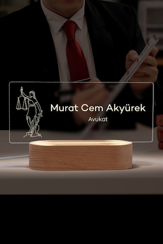 Kişiselleştirilebilir Avukatlara Özel Led Masa İsimliği Masif Ahşap Tabanlı Usb Kablolu Pleksi Led Gece Lambası