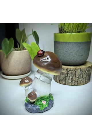 Barel'ef Truman Ringo 2023 12-inç Ceviz Solak Mantar Bebek Figürü Ve 3 Cm Uçan Uğur Böceği Maymun Figürü 12 Cm. Bahçe F