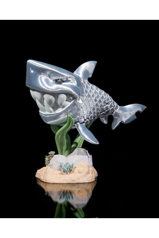 Hareketli Beyaz Köpek Balığı 16x9 Cm