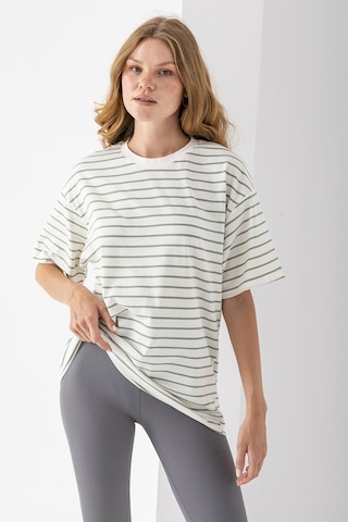 Giysa Kadın Bisiklet Yaka Oversize Basic Çizgili T-shirt Açık Yeşil - 25700 Yeşil