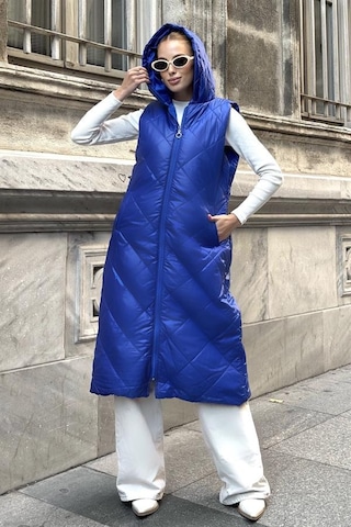 Veraura Lifestyle Saks Mavi Kapüşonlu Cepli Baklava Desen Uzun Şişme Yelek