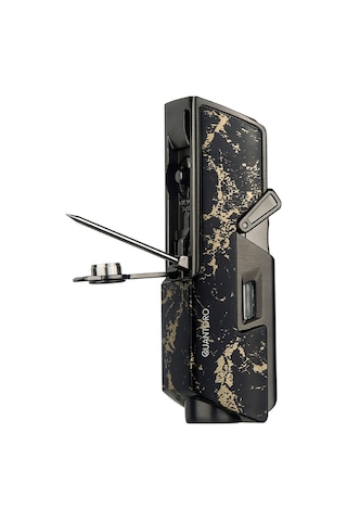 Quantoro Tek Torch Pürmüz Delicili/iğneli Siyah Gold Desenli Metal Puro Çakmağı