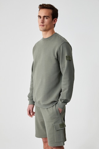 Grımelange OLLIE Erkek Bisiklet Yaka Regular Uzun Kollu Nakış Detaylı Haki Sweatshirt