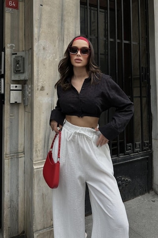 Lijuri Coline Fistolu Crop Gömlek 3254-08 R5-b-k4 Siyah