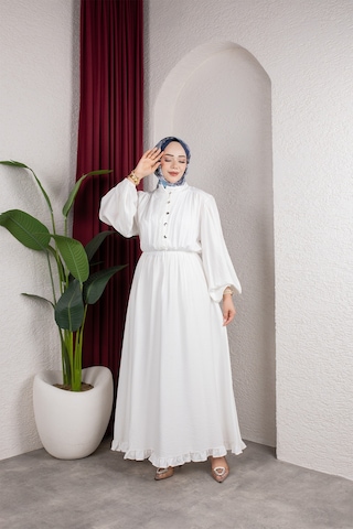 Hira Life Fashion Kadın Çilek Kumaş Ve Önü Düğmeli Eteği Fırfırlı Hakim Yaka Elbise Beyaz Beyaz