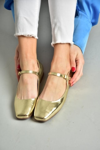 Fox Shoes S726252508 Altın Rugan Kadın Babet Altın
