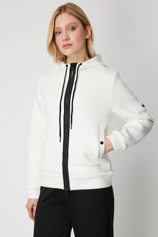 On Fashion Kadın Kapüşonlu Cepli Ekru Mont 60703 Ekru