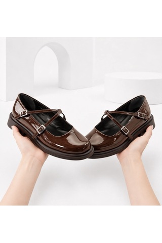 Dabab Shoes Marsel Kadın Acı Kahve Rugan Çapraz Bantlı Tokalı 2 Cm Kalın Taban Mary Jane Ayakkabı Kahverengi