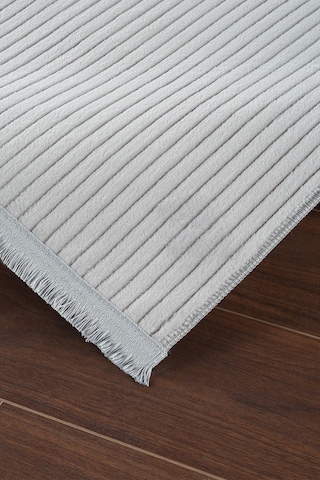 Tropikal Home Konforlu Şık Dekoratif Kaymaz Tabanlı , Yıkanabilir Ve Leke Tutmaz Dört Mevsim Yolluk Gri