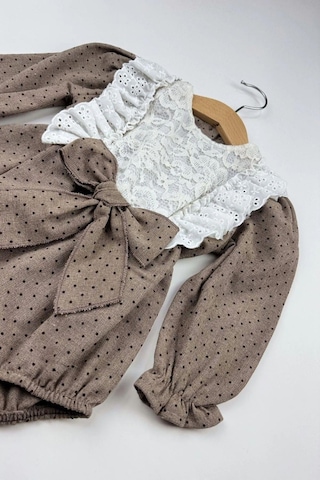 Kız Bebek Dantel Ve Kurdele Detaylı Tulum Kahverengi