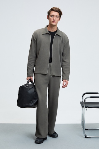 LACHLAN Erkek Waffle Özel Dokulu Kordonlu Süs Etiketli Koyu Gri Pantolon