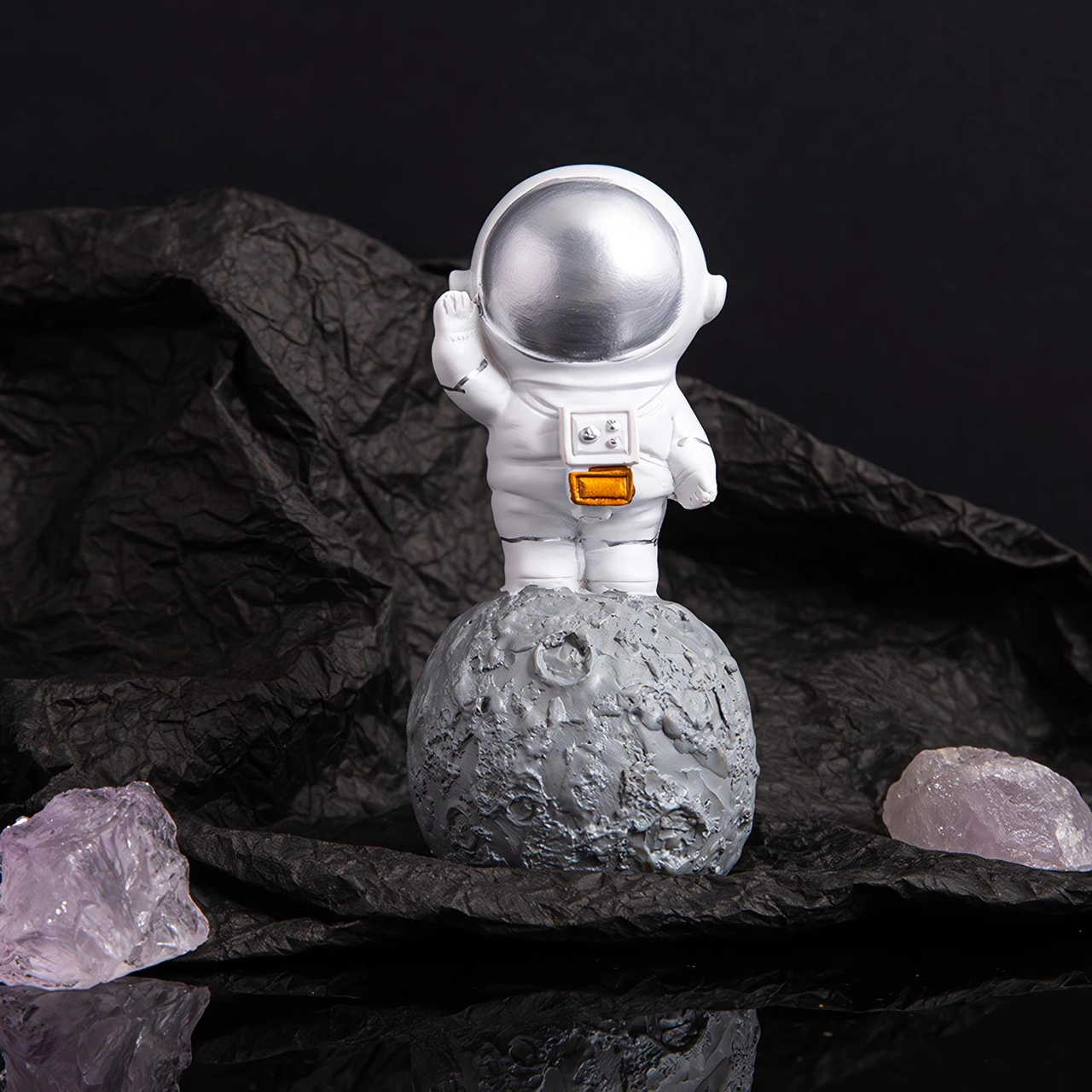 Lüks Modern Astronot Figür Biblo 12 Cm Ev Ofis Masa Süsü Dekoratif Uzay Temalı Hediyelik Heykel