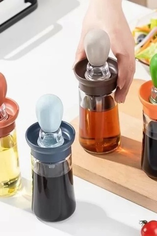Hazneli Silikon Uçlu Cam Yağdanlık Sirke Yağ Yumurta Ve Sos Fırçası Asorti Çok Renkli