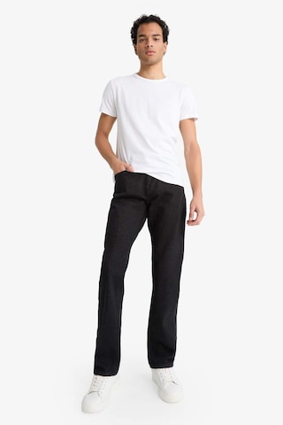 Defacto Sergio Regular Fit Normal Kalıp Normal Bel Boru Paça Jean Pantolon F4617ax25aunm40 Siyah