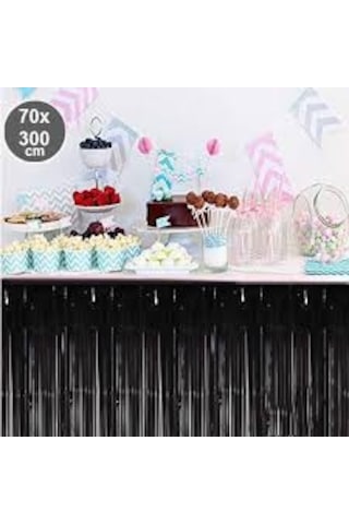 Siyah Masa Eteği Tüm Yaşlar