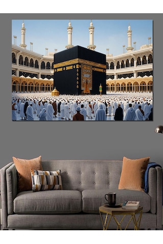 Kabe Etrafında İbadet Eden Kalabalık Dekoratif Kanvas - Mdf Ahşap Tablo